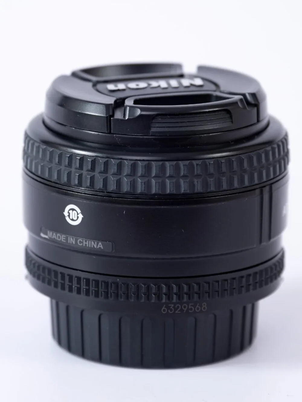 Nikon AF Nikkor 50mm F/1.4D Lens + Bonus EUC